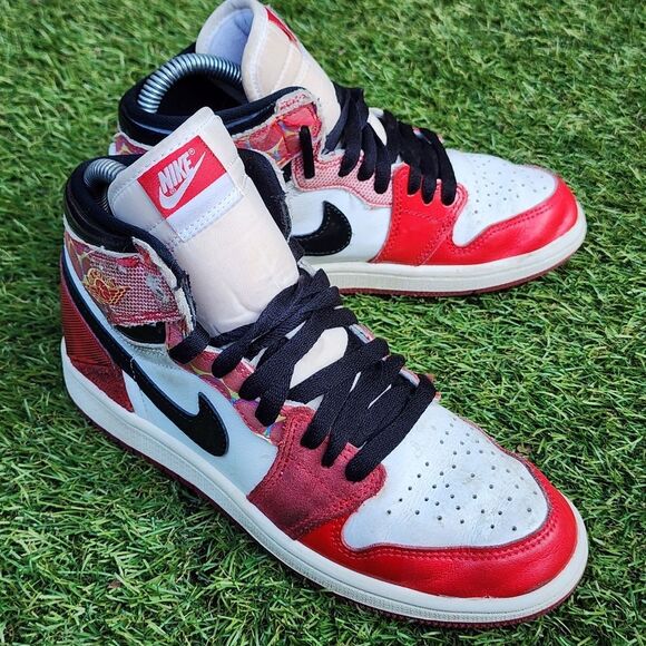 NIKE AIR JORDAN 1 HIGH spider Man Gs - Kids Shoes - SIZE 3Y - Picture 3 of 9